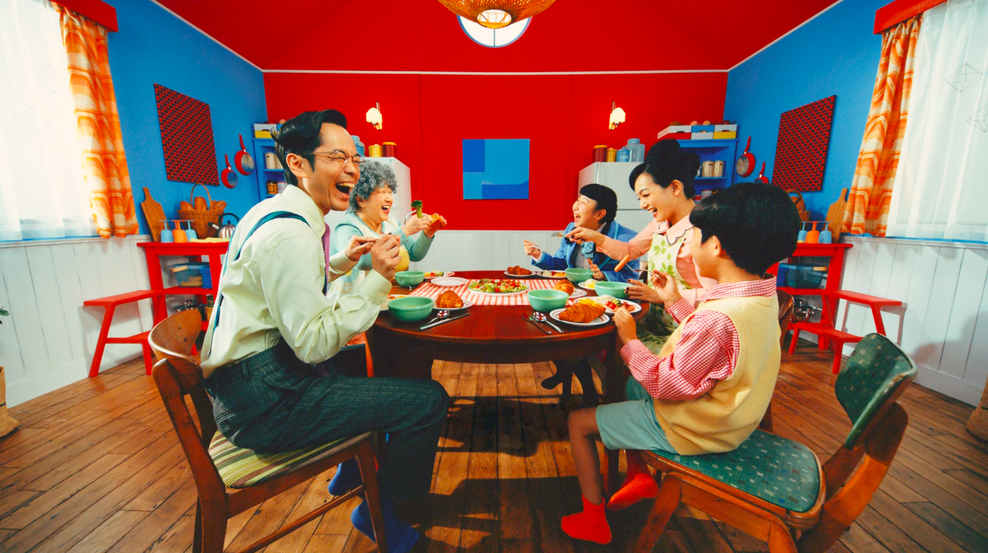 メルカリ 最高家族 超 出品祭 篇 Tvcm Works 映像演出実績 Epoch Inc 株式会社epoch Epoch