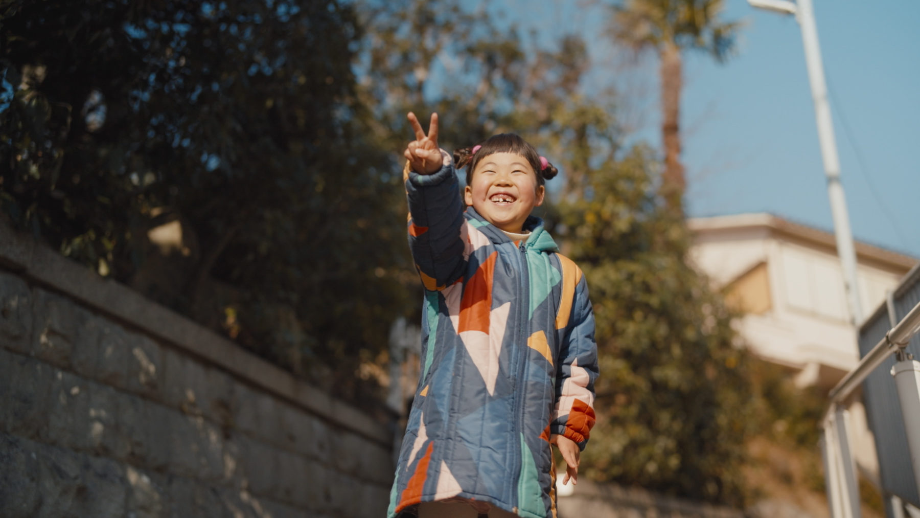 SUPER BEAVER｜「幸せのために生きているだけさ」MV | WORKS | EPOCH